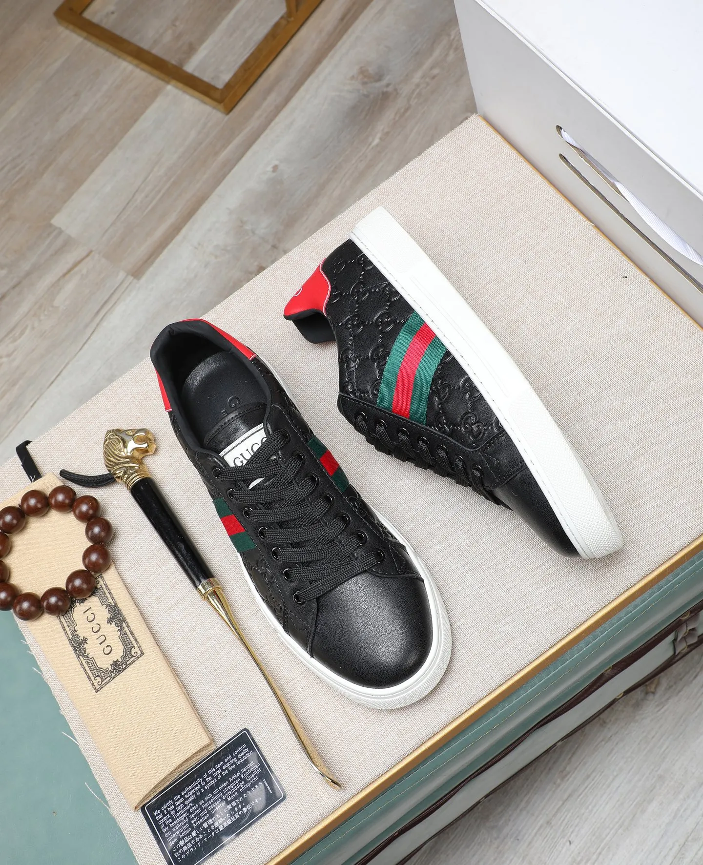 Men's men's shoes 💰440 GUCCI🔍🔍The latest model is on sale at the same time at the counter. Original calfskin imported from Italy, genuine leather lining, (high-end, noble, and classy) with exquisite workmanship. Sole: Original sole provided by the original factory, ⚠Exclusive double-layer movable molded sole super comfortable⚠, real shot 🎬The real thing is better🔍🔍"High quality·Follow the order" Code number 38-44